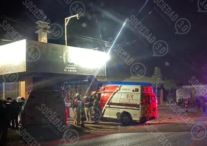 Hombre Fallece Camino Al Hospital Sobre En La Carretera Xalapa Alto