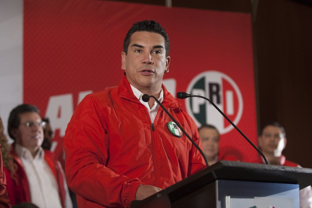 Alejandro Moreno rechaza segunda reunión con exlíderes del PRI