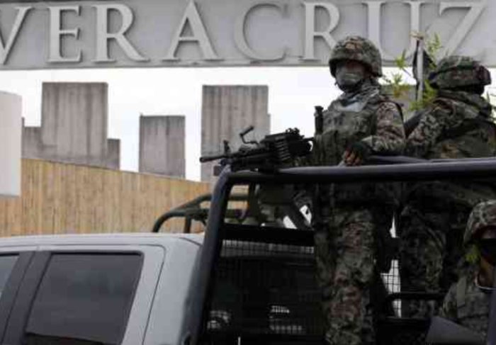 Ejército sospecha de vínculos de gobiernos de MORENA con la delincuencia y los investiga