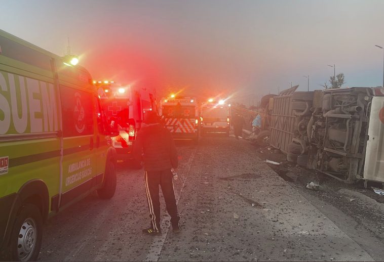 Accidente en la autopista México-Puebla deja 3 muertos y múltiples heridos
