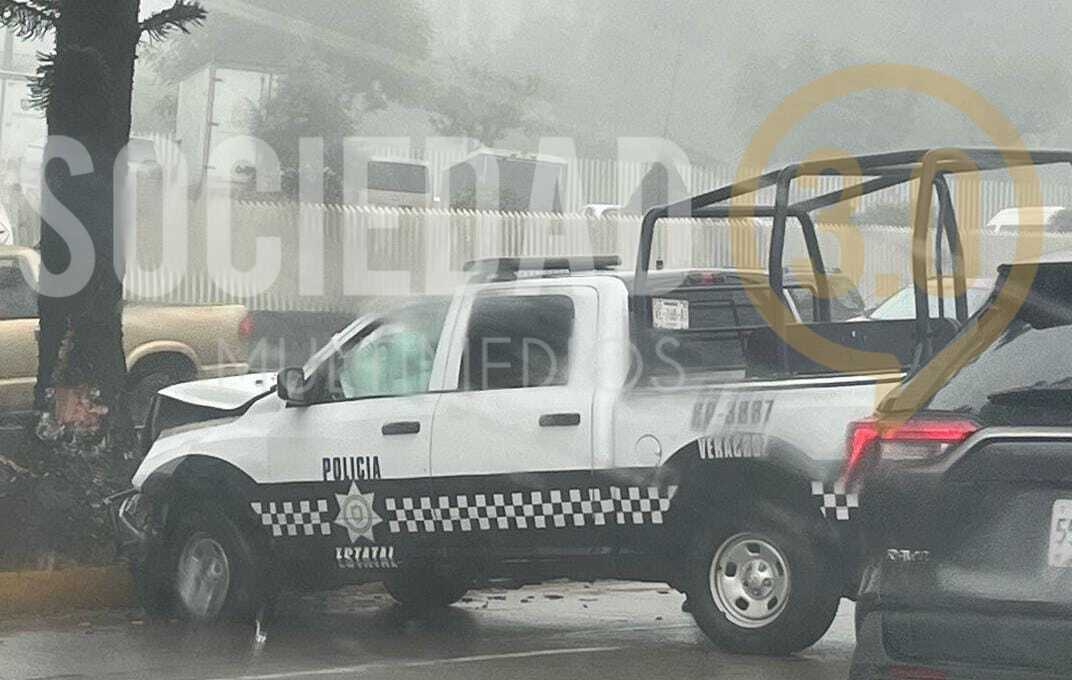 Percance vial en Lázaro Cárdenas: Patrulla de SSP involucrada